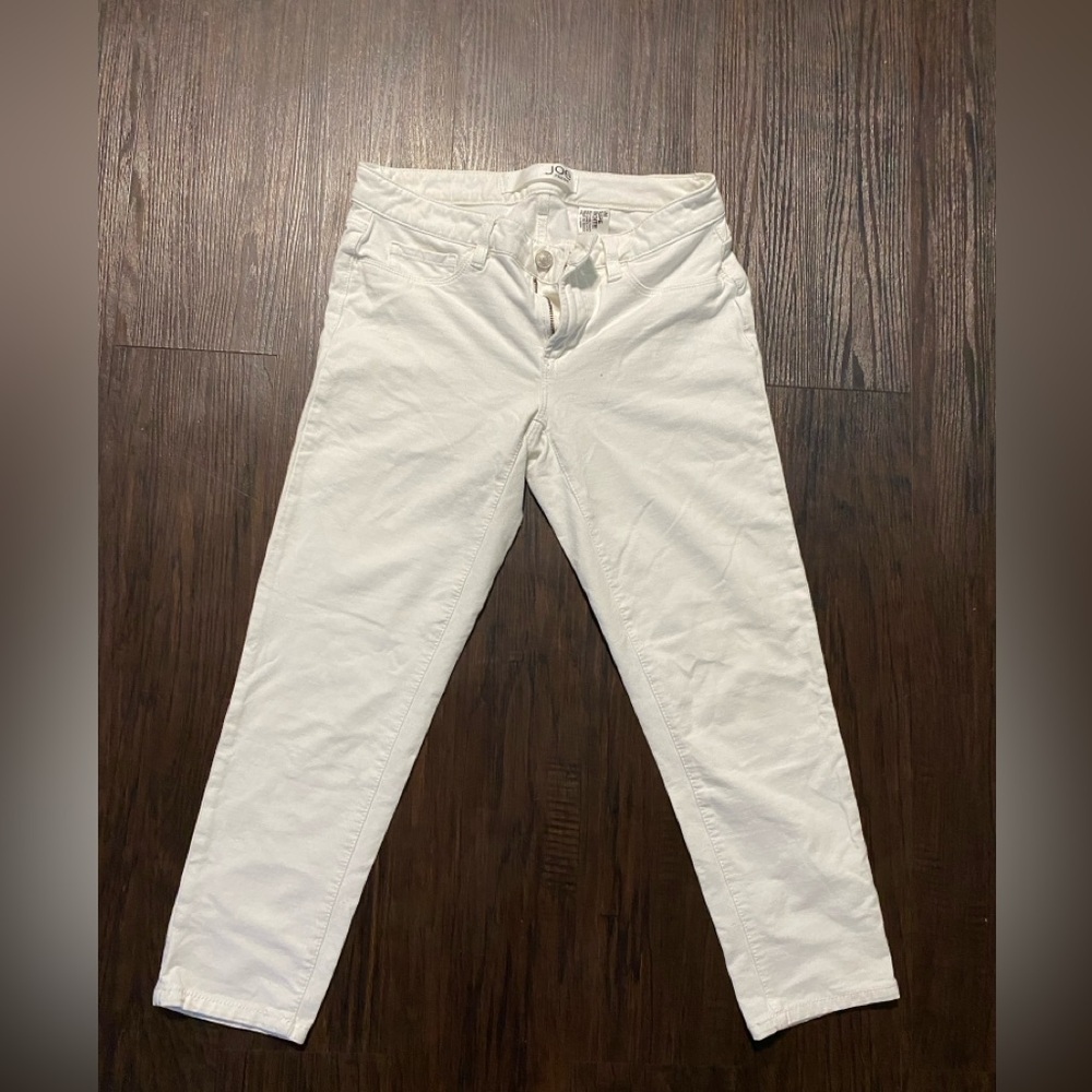Joe fresh size 4 white jegging/jogger style